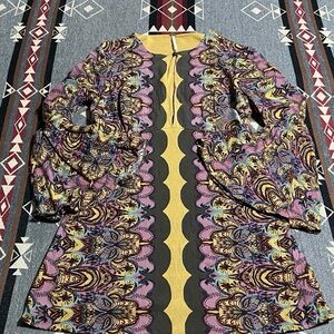 FREE PEOPLE Boho Paisley Mod Bell
Sleeve Tunic Top Mini Dress Size 4